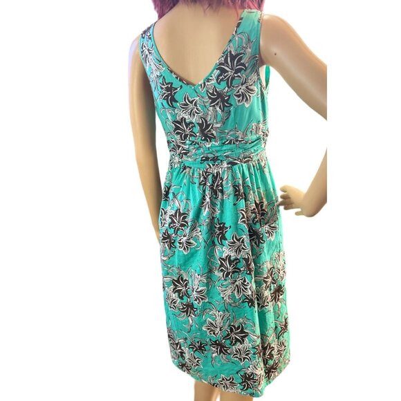 (5 for $25) Chadwick's Sleeveless V-Neck Banded Waist Floral Dress Size 4P - Picture 3 of 7